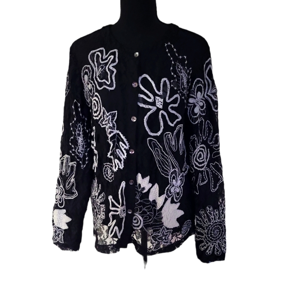 EUC Laura Ashley women's lace floral embroidered lined blouse shirt top, M